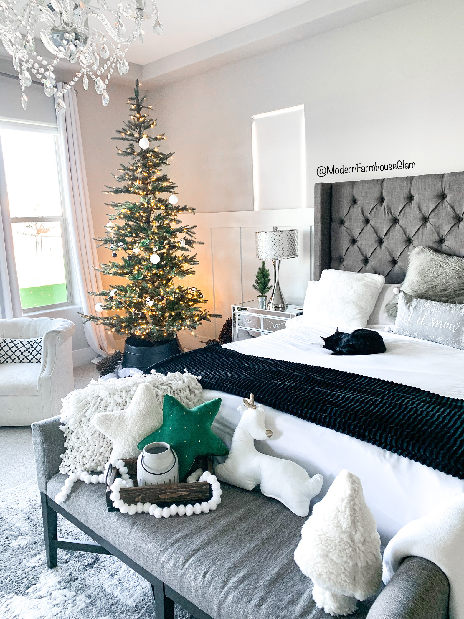 CHRISTMAS HOME DECOR MASTER BEDROOM